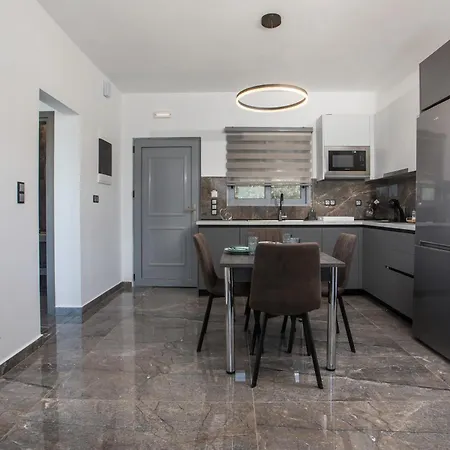 Marina's Private Pool Adults Only Βίλα