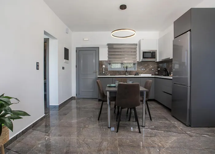 Marina's Private Pool Adults Only Вилла