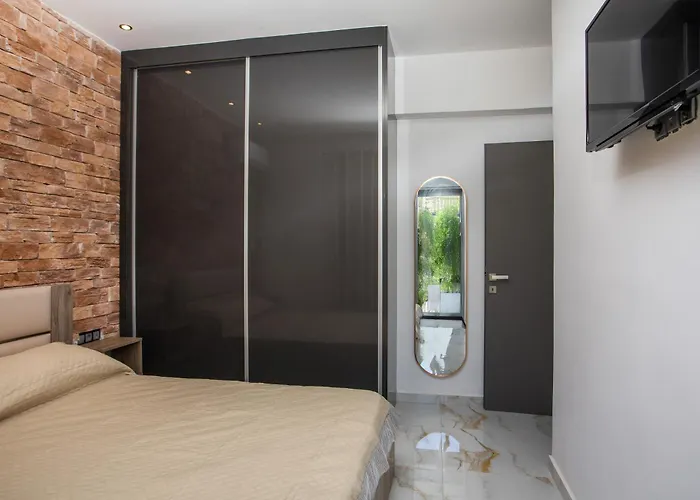 Marina's Private Pool Adults Only Вилла *